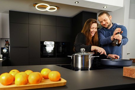 die innovative Küche in Ludwigshafen | Referenz Moderne Wohnküche für die ganze Familie