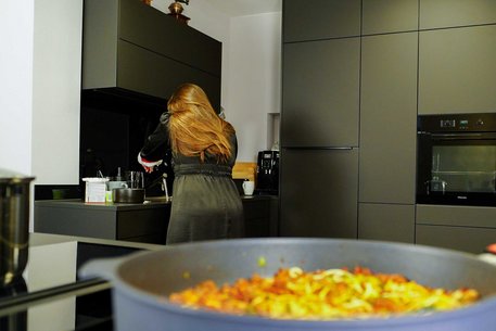 die innovative Küche in Ludwigshafen | Referenz Moderne Wohnküche für die ganze Familie